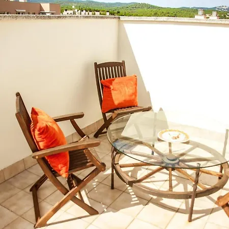 Apartamento Beatufil Apartament Near The Beach Fanals